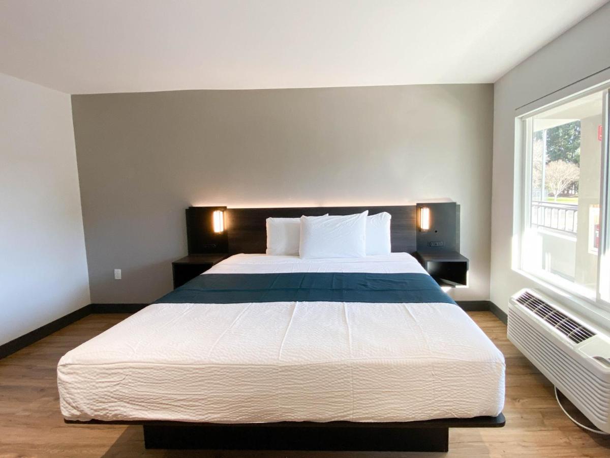 Studio 6 Suites Stockton, Ca Waterfront Екстер'єр фото