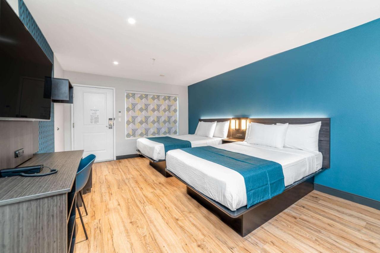 Studio 6 Suites Stockton, Ca Waterfront Екстер'єр фото