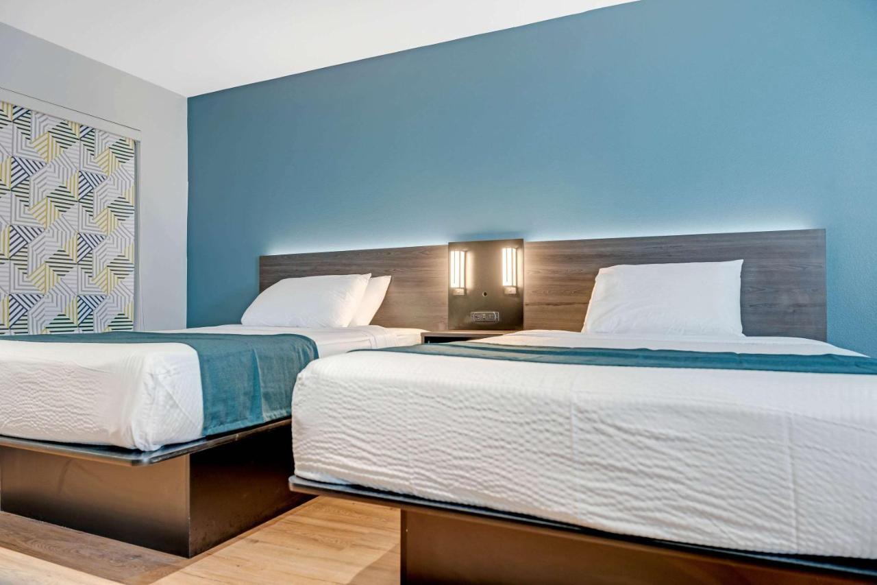 Studio 6 Suites Stockton, Ca Waterfront Екстер'єр фото