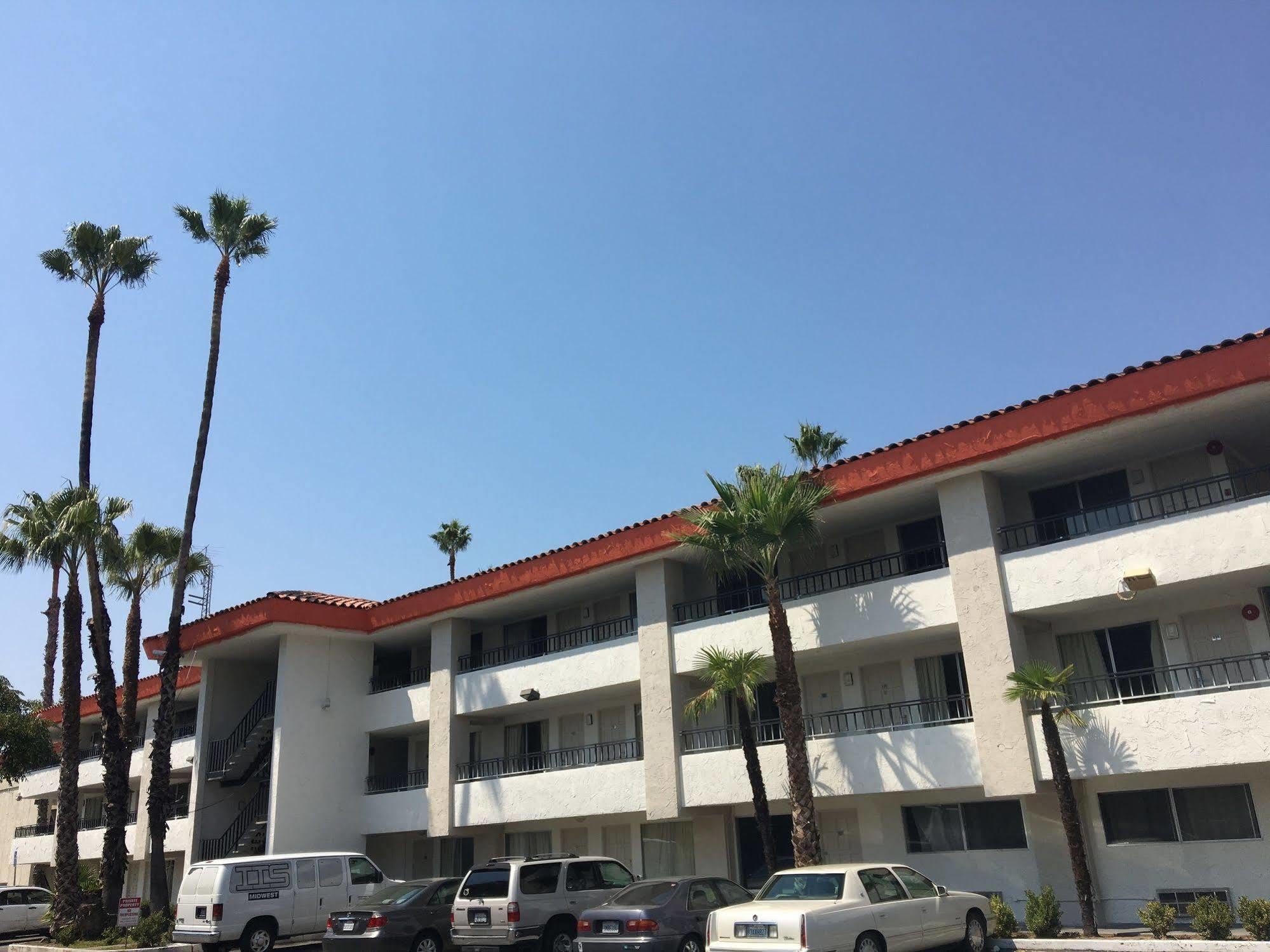 Studio 6 Suites Stockton, Ca Waterfront Екстер'єр фото